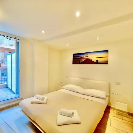 Trilocale Palais Ausonia, Apartmán Menton